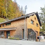 Am Berg Hirschau